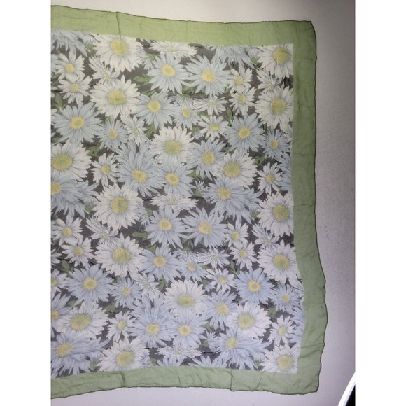 Dolce & Gabbana Foulard Large Square Neck Scarf Daisy Rolled Hem 100% Silk D&G - Picture 5 of 12